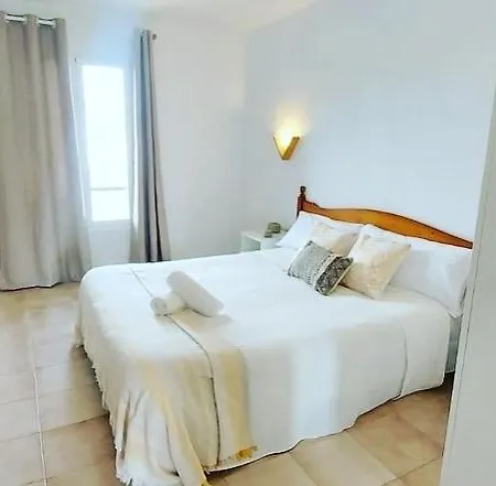 Apartamento Con Piscina Y Junto A La Playa - Aina